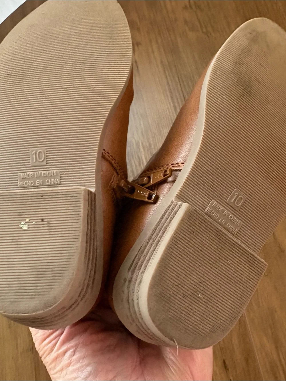 Old Navy classic tan